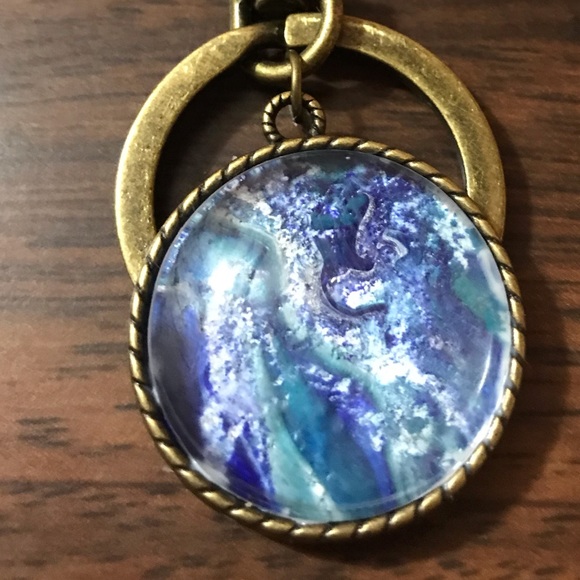 Hand painted Key Chain - Picture 2 of 2